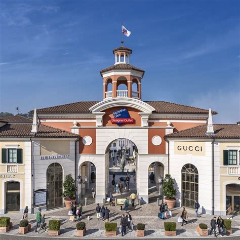 burberry e valentino serravalle|Serravalle Designer Outlet .